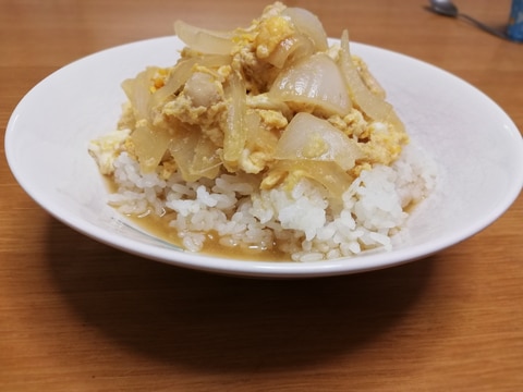 簡単なつゆだく親子丼